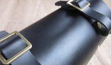 Leather Vintage Barrel-Style Saddle Bag